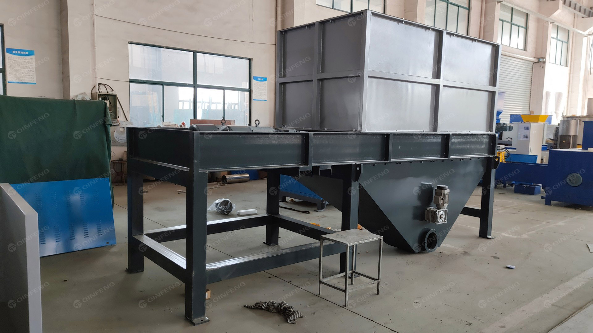 秦风CF-PC系列破碎机的优势