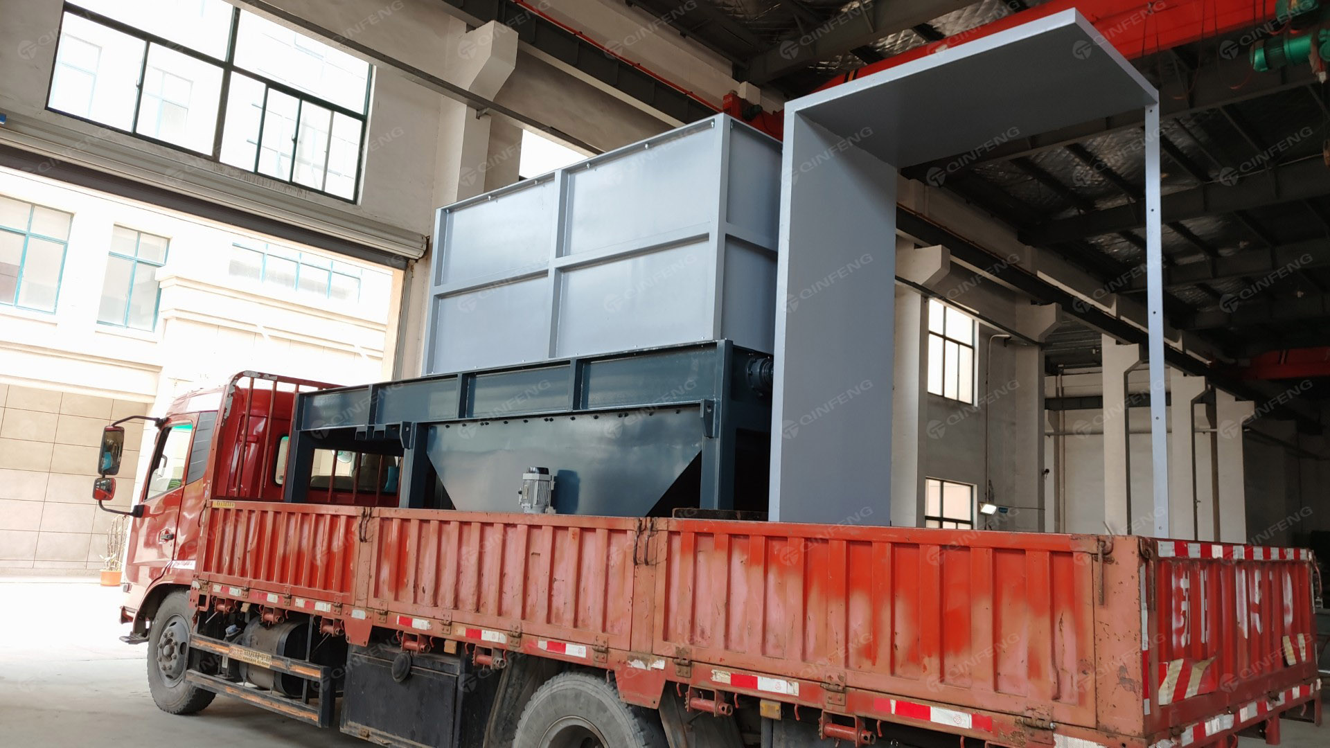 秦风推出的CF-PC系列破碎机：坚固材料粉碎的利器